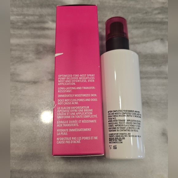 MACFixt Stay Over Alcohol-Free 16HR Setting Spray - Picture 2 of 3